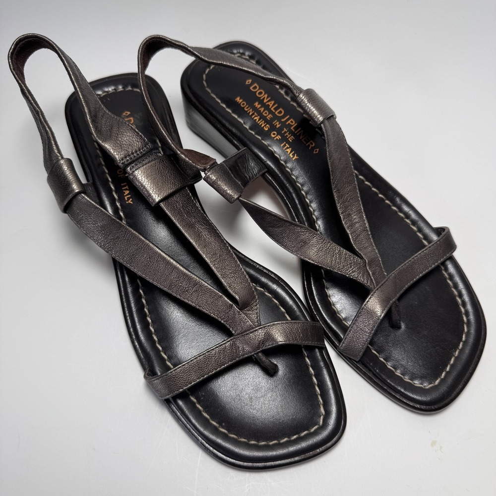 Donald J Pliner Sandal Womens Size 6 Brown Leather Thong Slip On Italy